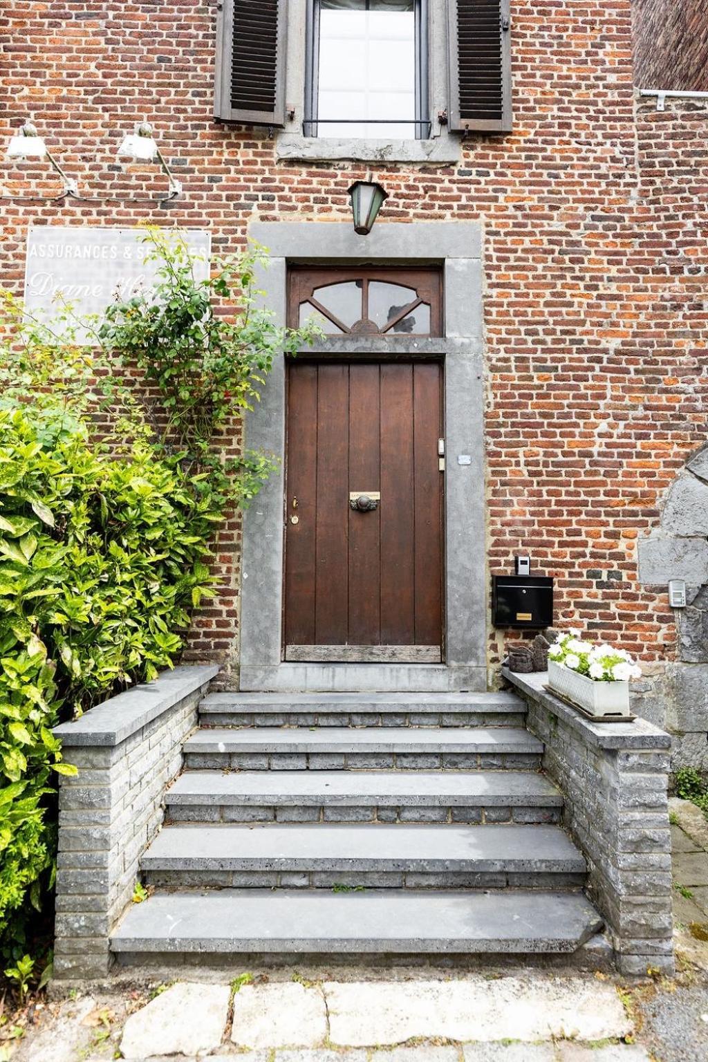 Le Petit Chapitre : Maison De Charme Apartment Fosses-La-Ville Exterior photo